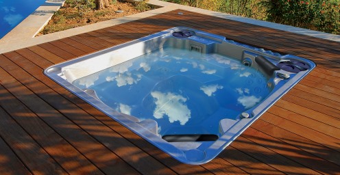 Hydropool UK Self Cleaning Hot Tubs